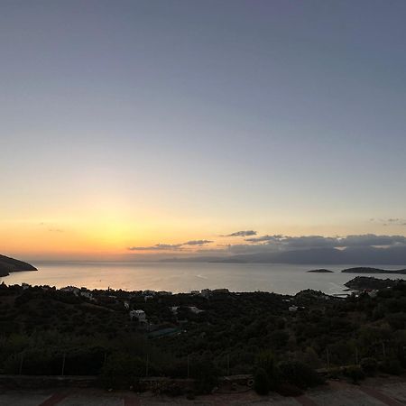 Villa Michelangelo Agios Nikolaos  Bagian luar foto